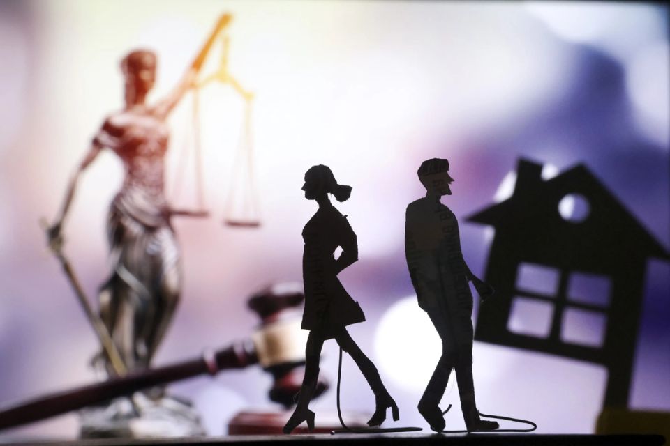 Как защитить свое имущество при разводе: что делится, а что остается с тобой?