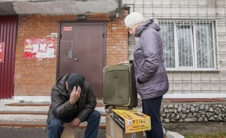 Скрытые уловки: когда родственников можно выселить из жилья