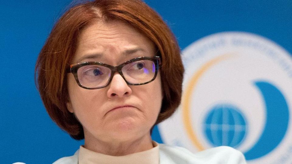 На смену суете идей о банк card: лимит до десяти карт на человека в целях борьбы с киберпреступностью