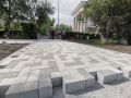 Благоустройство сквера у Дворца культуры имени 50-летия Октября продолжается