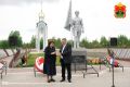 В Кузбасс передали землю с воинских захоронений из Новгородской области