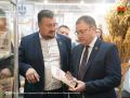 Губернатор Кузбасса Илья Середюк на выставке «АгроКузбасс» встретился с кузбасскими аграриями