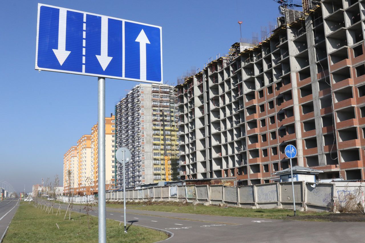 В Кемерове строят новые участки Комсомольского проспекта в восточной части города