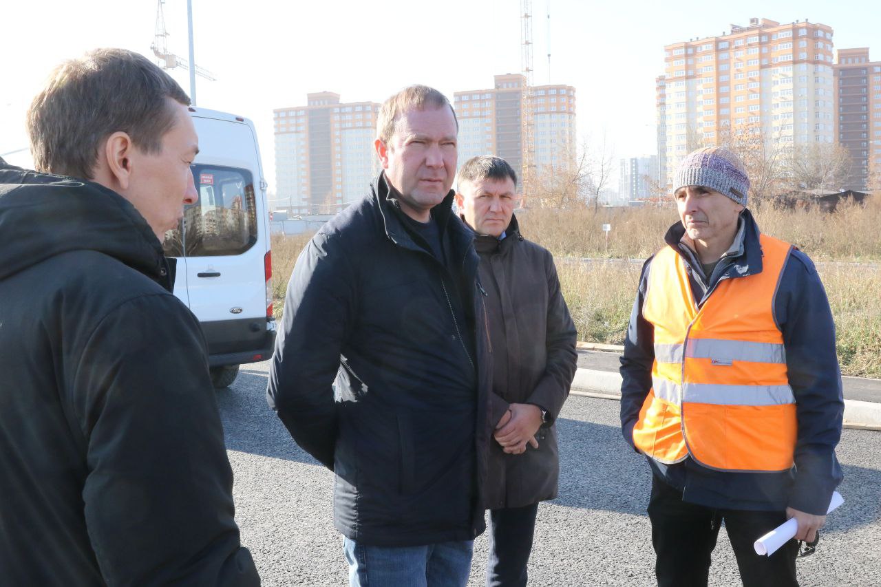 В Кемерове строят новые участки Комсомольского проспекта в восточной части города В Кемерове строят новые участки Комсомольского проспекта в восточной части города