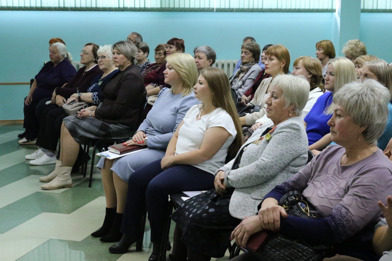 В жилом районе Ягуновский состоялось выездное заседание совета по территориальному общественному самоуправлению В жилом районе Ягуновский состоялось выездное заседание совета по территориальному общественному самоуправлению