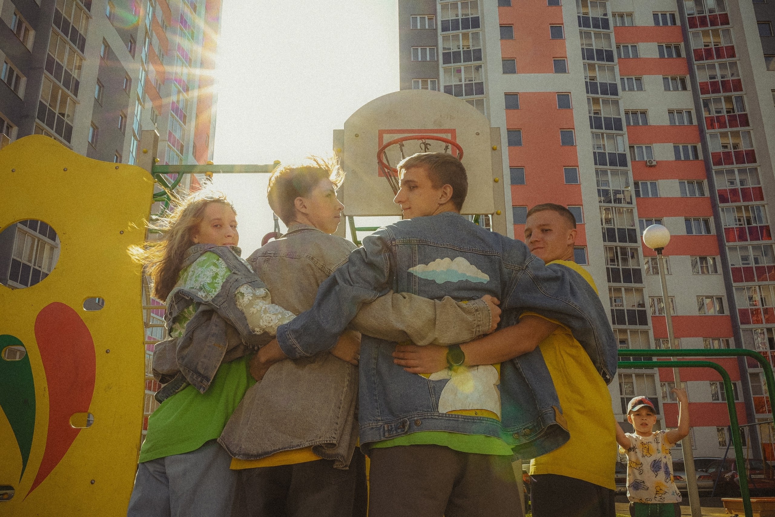 Вожатский отряд «Выходи играть во двор» Дворца молодежи Кемерова стал финалистом Всероссийского проекта «ДВОР» Вожатский отряд «Выходи играть во двор» Дворца молодежи Кемерова стал финалистом Всероссийского проекта «ДВОР»