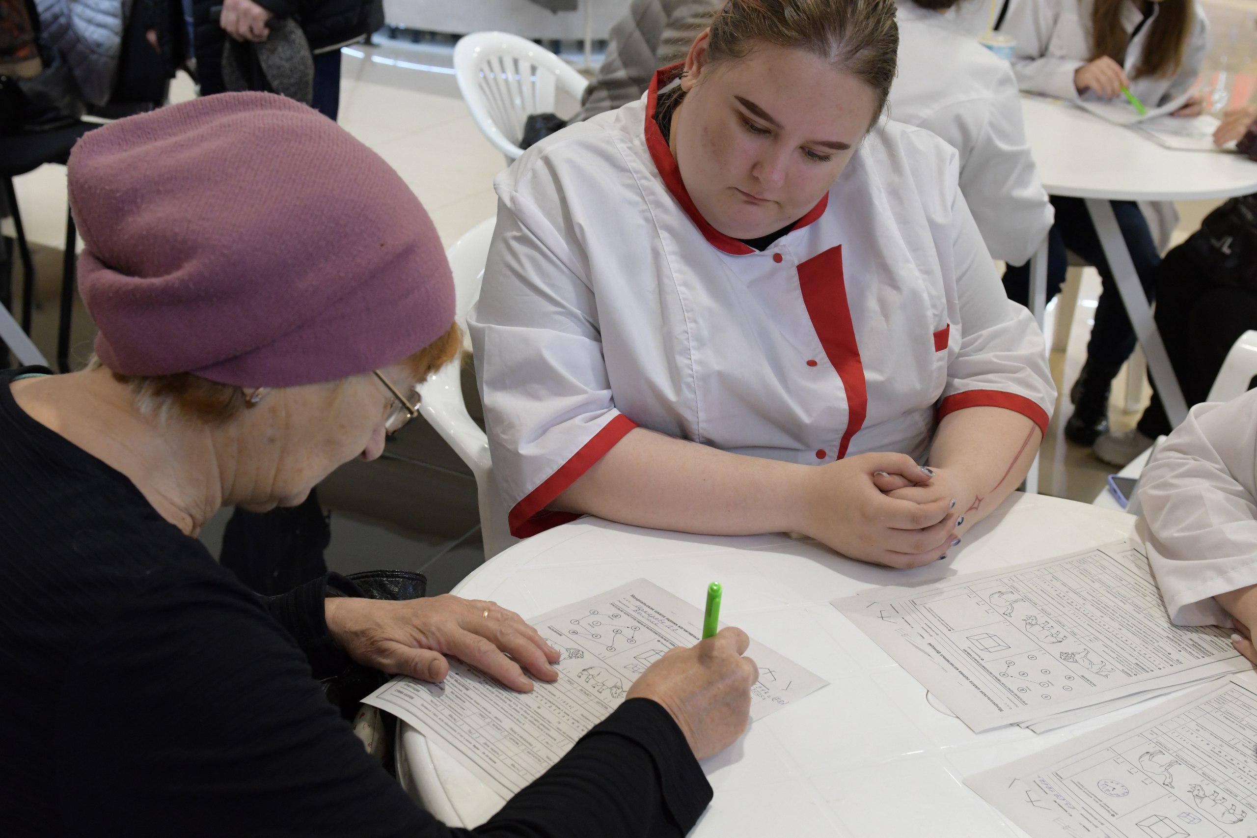 В ТЦ «Сити Молл» сегодня прошла профилактическая акция, приуроченная ко Всемирному дню борьбы с инсультом В ТЦ «Сити Молл» сегодня прошла профилактическая акция, приуроченная ко Всемирному дню борьбы с инсультом