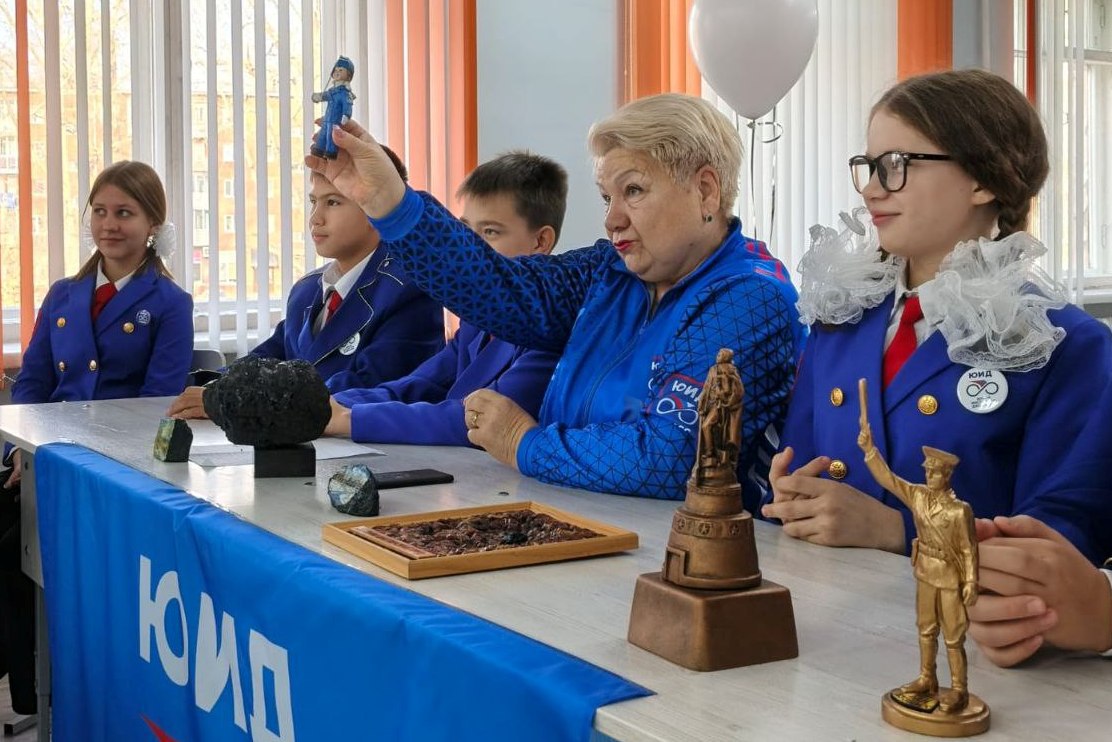 В столице Кузбасса прошел телемост с Магаданской областью «Дружная страна ЮИД» В столице Кузбасса прошел телемост с Магаданской областью «Дружная страна ЮИД»