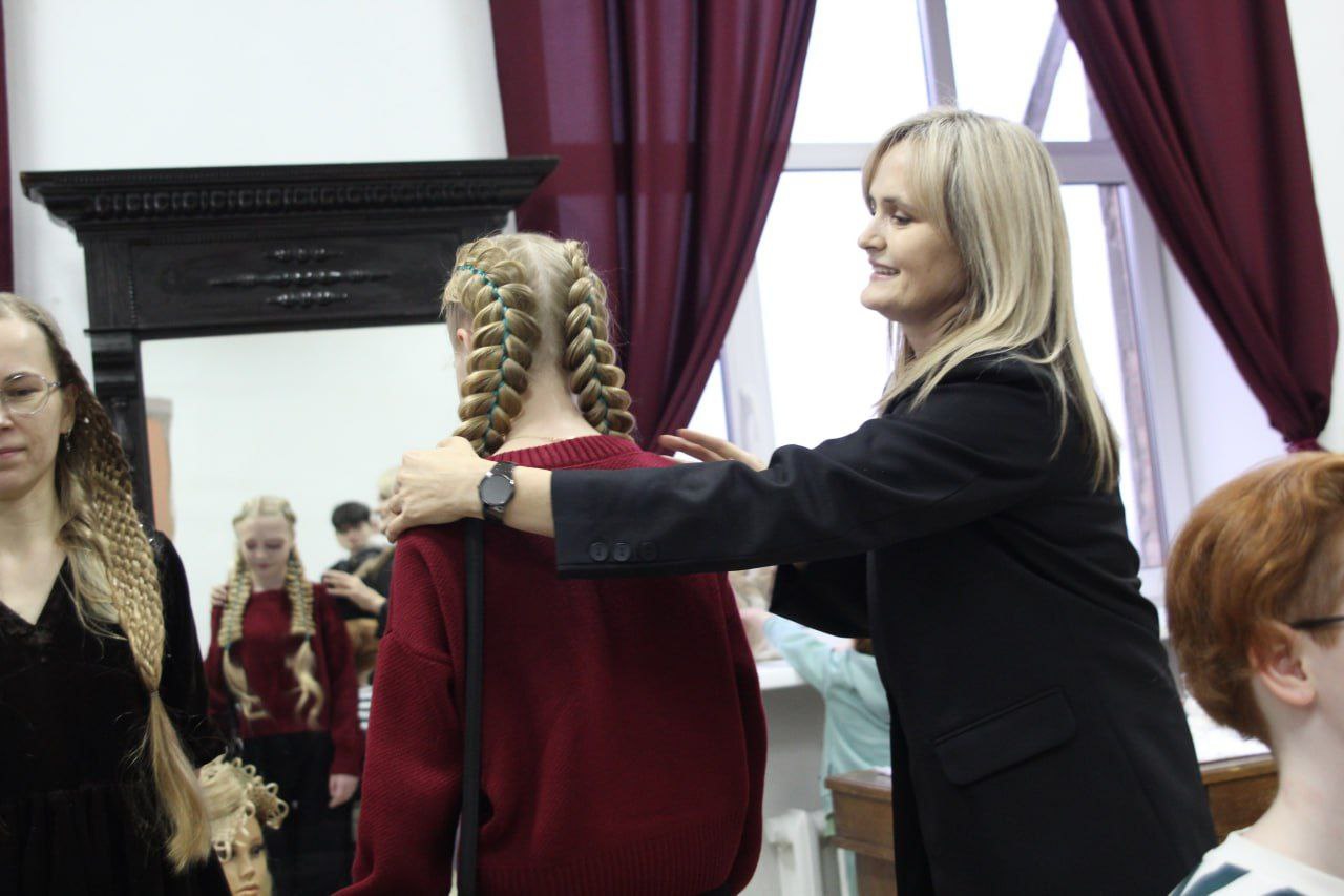 Творческая лаборатория «Копикуз» в музее «Красная Горка» объединила более 650 кемеровчан в «Ночь искусств» Творческая лаборатория «Копикуз» в музее «Красная Горка» объединила более 650 кемеровчан в «Ночь искусств»