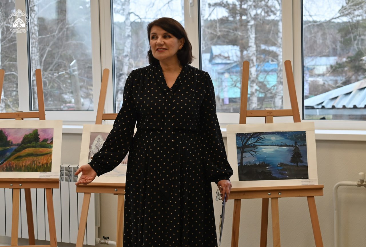 Для юных талантов села Колмогорово Яшкинского округа обновили школу искусств Для юных талантов села Колмогорово Яшкинского округа обновили школу искусств