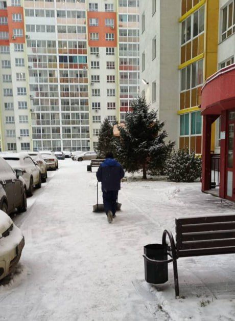 В Кемерове дорожные и коммунальные службы работают в зимнем режиме В Кемерове дорожные и коммунальные службы работают в зимнем режиме