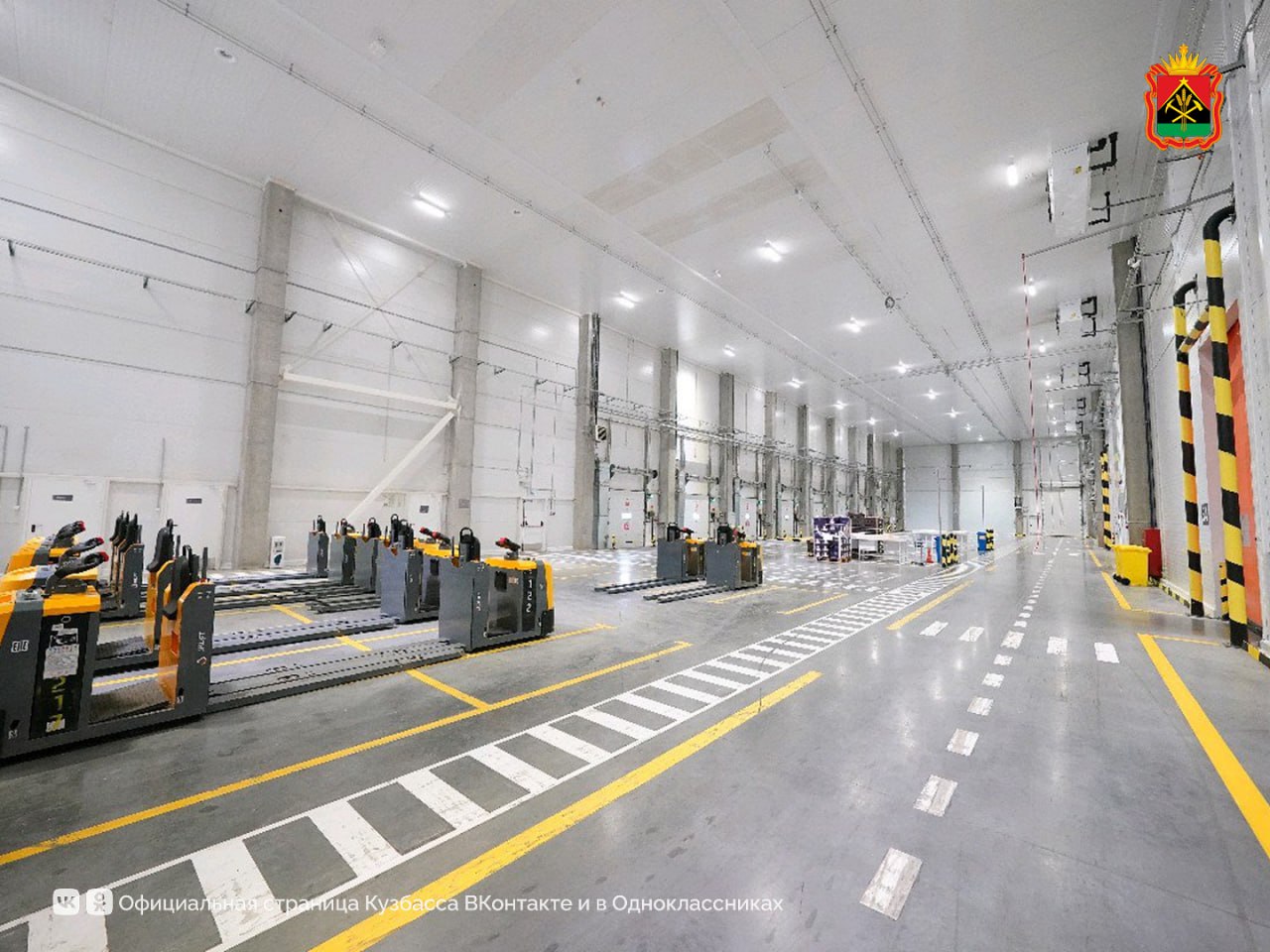 В Кузбассе открыт первый логистический хаб крупнейшего федерального ретейлера Х5 В Кузбассе открыт первый логистический хаб крупнейшего федерального ретейлера Х5