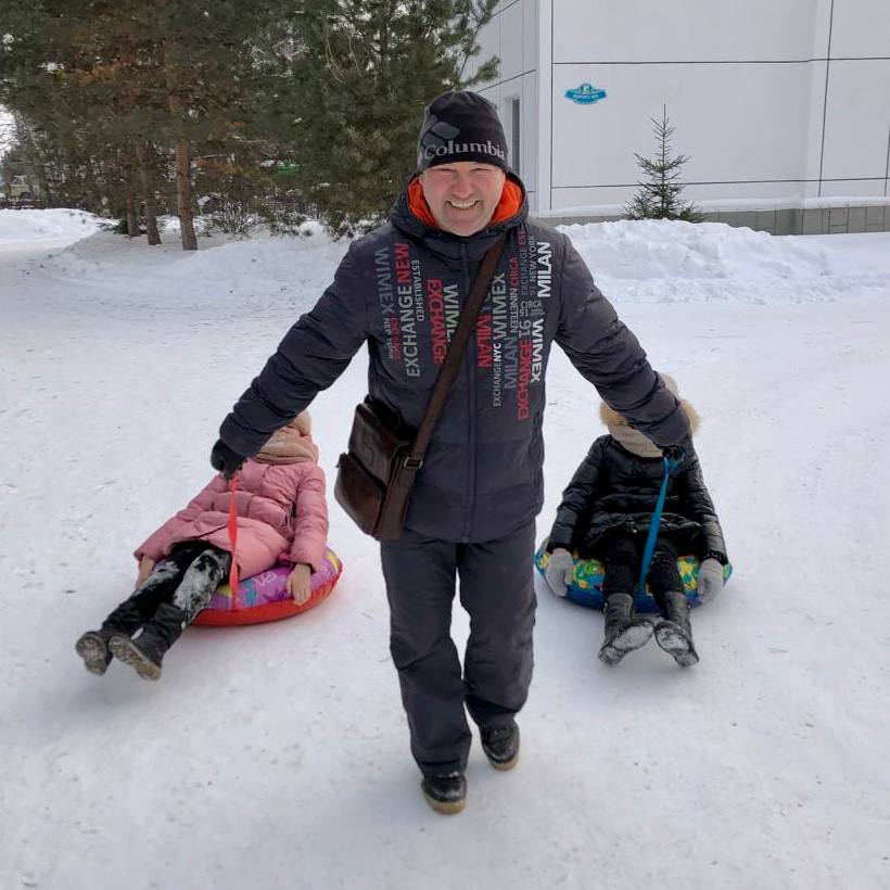 Сегодня в рубрике #ФССП_лица рассказываем о паре, которая второй десяток лет служит вместе, и является примером профессионализма, преданности делу и взаимной поддержки Сегодня в рубрике #ФССП_лица рассказываем о паре, которая второй десяток лет служит вместе, и является примером профессионализма, преданности делу и взаимной поддержки