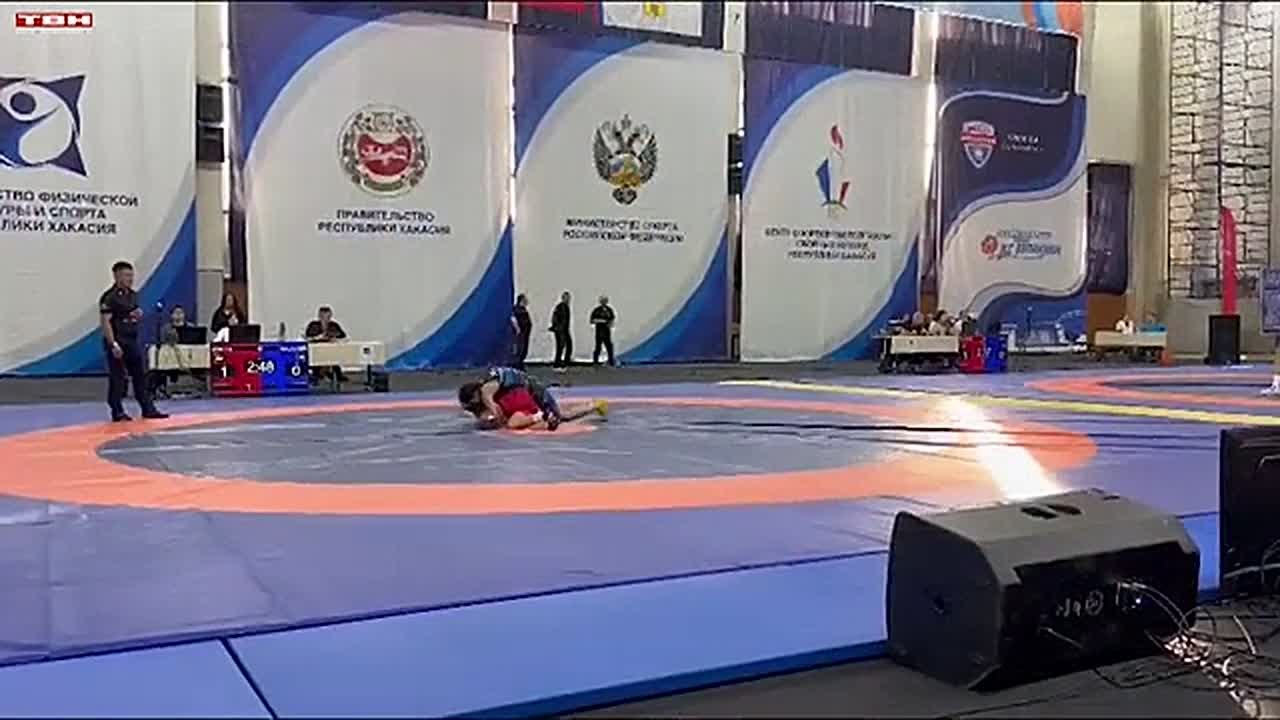 Новокузнечане завоевали медали всероссийских соревнований по вольной борьбе