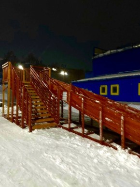 В Киселёвске начали устанавливать горки