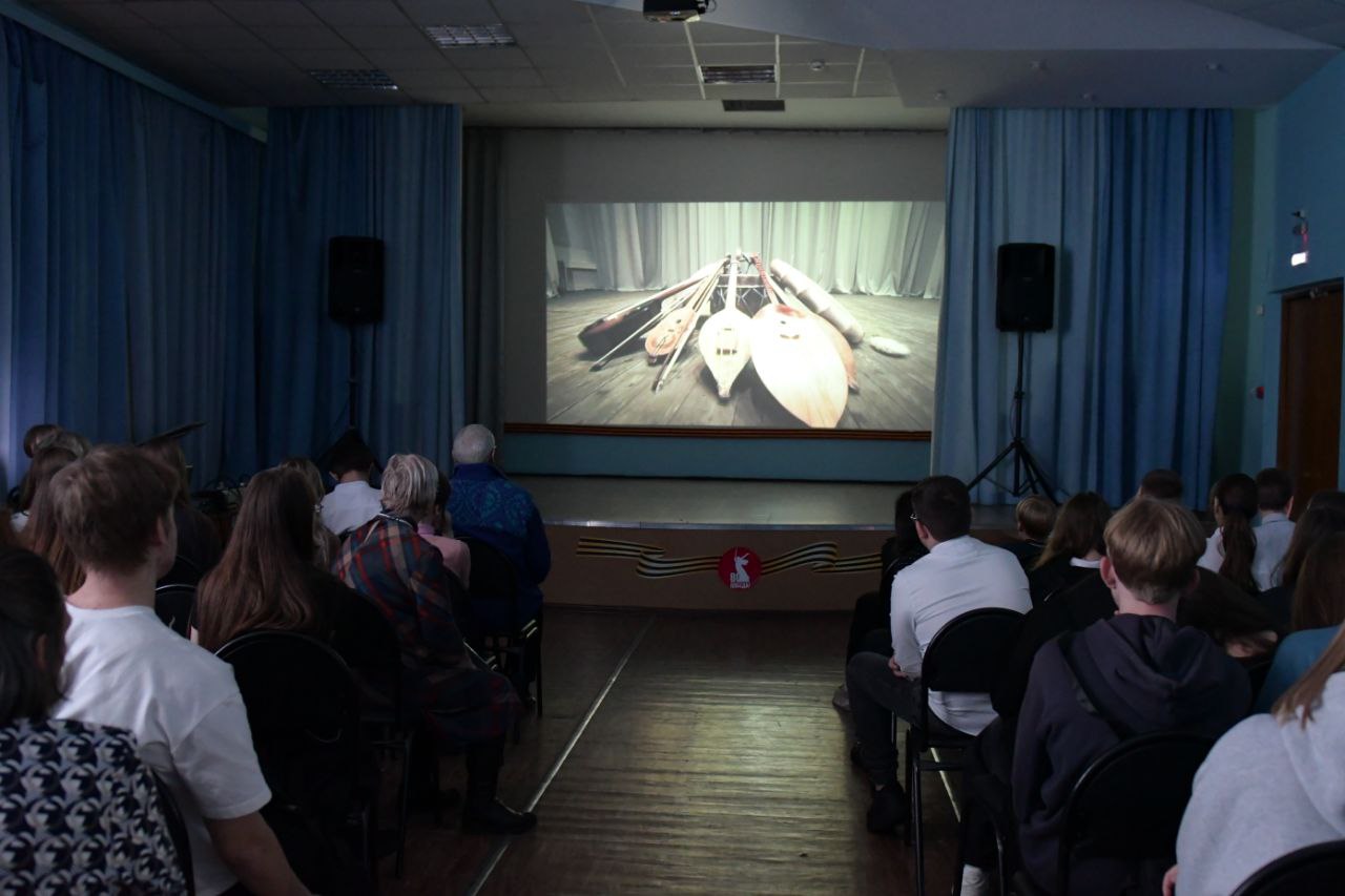 В библиотеке имени Гоголя открылась выставка «Телeуты глазами фотохудожников Кузбасса» В библиотеке имени Гоголя открылась выставка «Телeуты глазами фотохудожников Кузбасса»