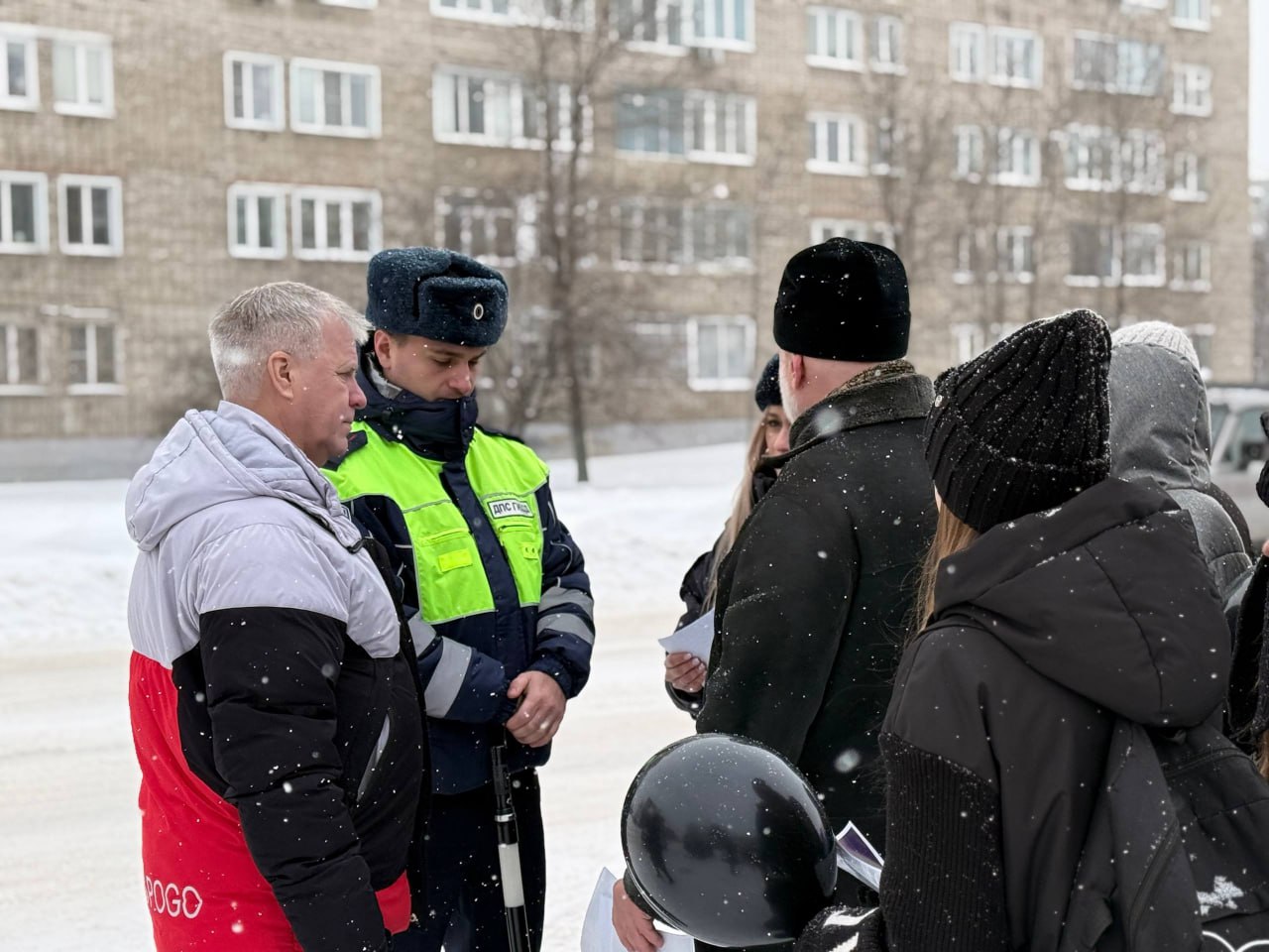 Каждое третье воскресенье ноября во всем мире чтят память жертв дорожно-транспортных происшествий Каждое третье воскресенье ноября во всем мире чтят память жертв дорожно-транспортных происшествий