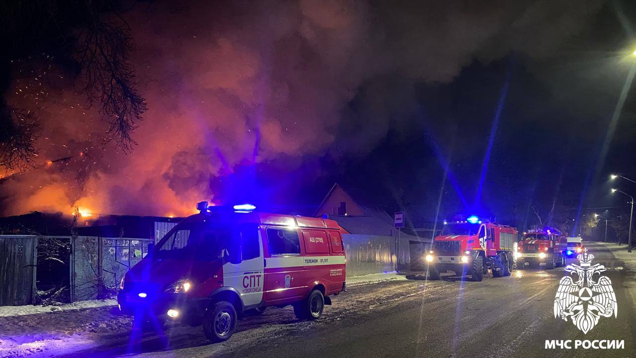 Больше нет крыши над головой Больше нет крыши над головой