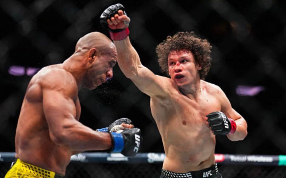 Кузбассовец Роман Копылов уступил Грегори Родригесу в поединке UFC