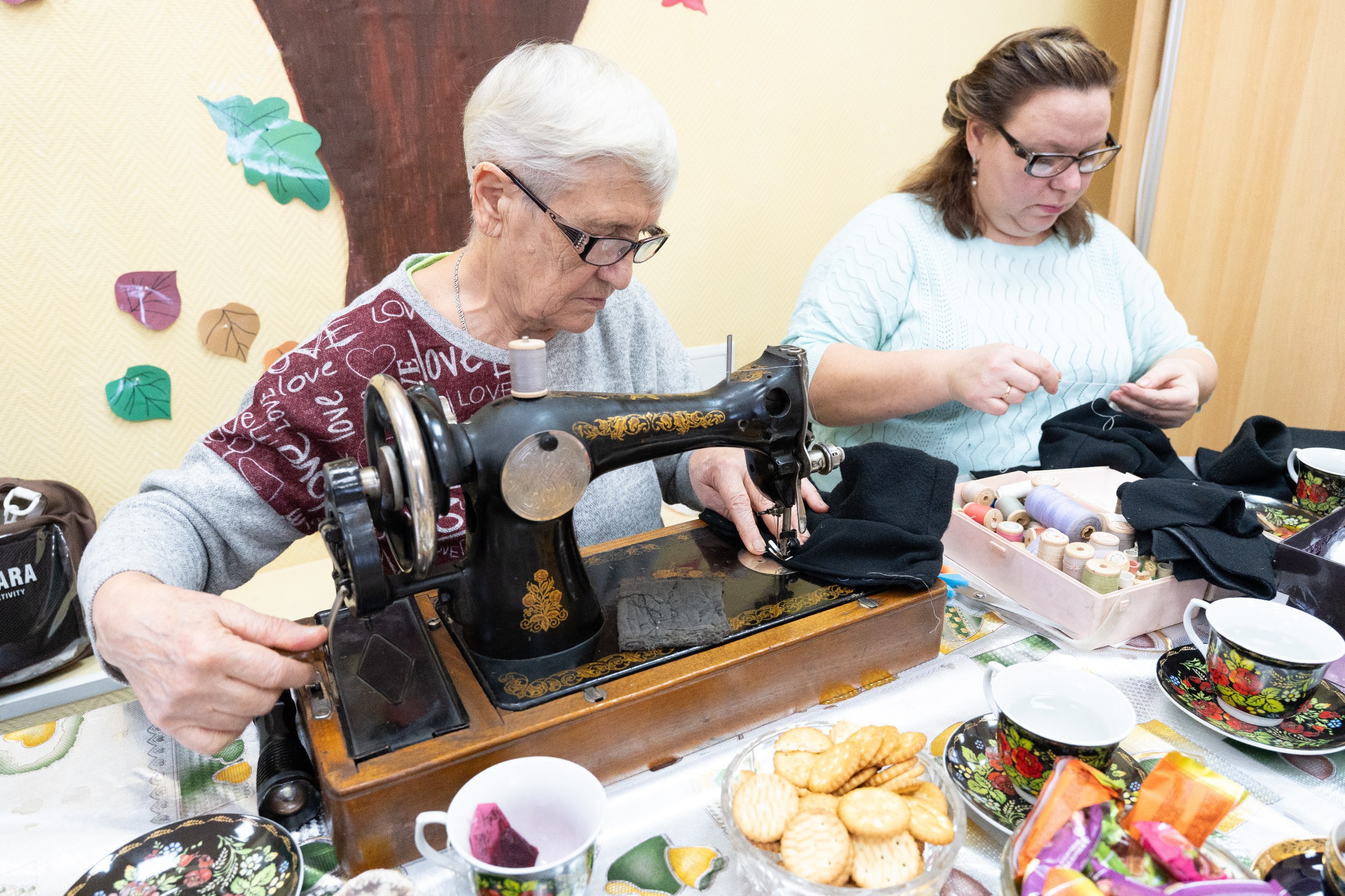 С теплом и заботой о защитниках Родины: в Центре по работе с населением «Рудник» Рудничного района два года ведется работа по поддержке бойцов СВО С теплом и заботой о защитниках Родины: в Центре по работе с населением «Рудник» Рудничного района два года ведется работа по поддержке бойцов СВО