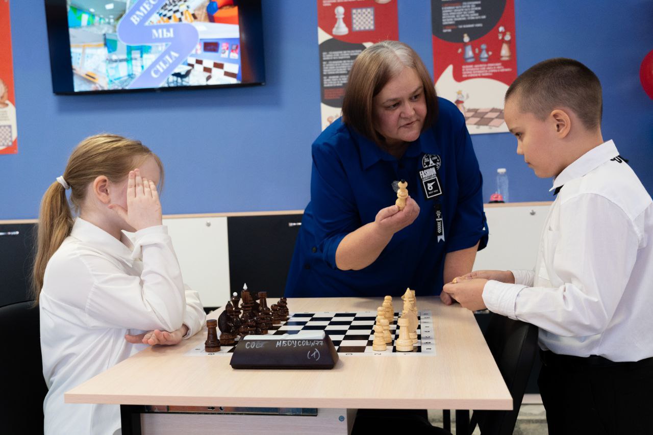 В школе №77 открылся шахматный клуб для детей с ограниченными возможностями здоровья В школе №77 открылся шахматный клуб для детей с ограниченными возможностями здоровья