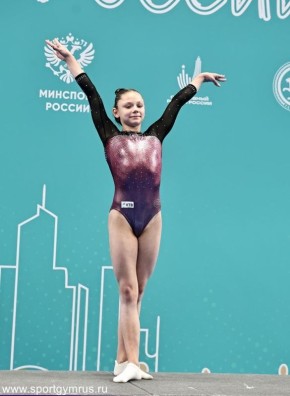 Победительницей первенства России по спортивной гимнастике стала Елизавета Басова из Ленинска-Кузнецкого
