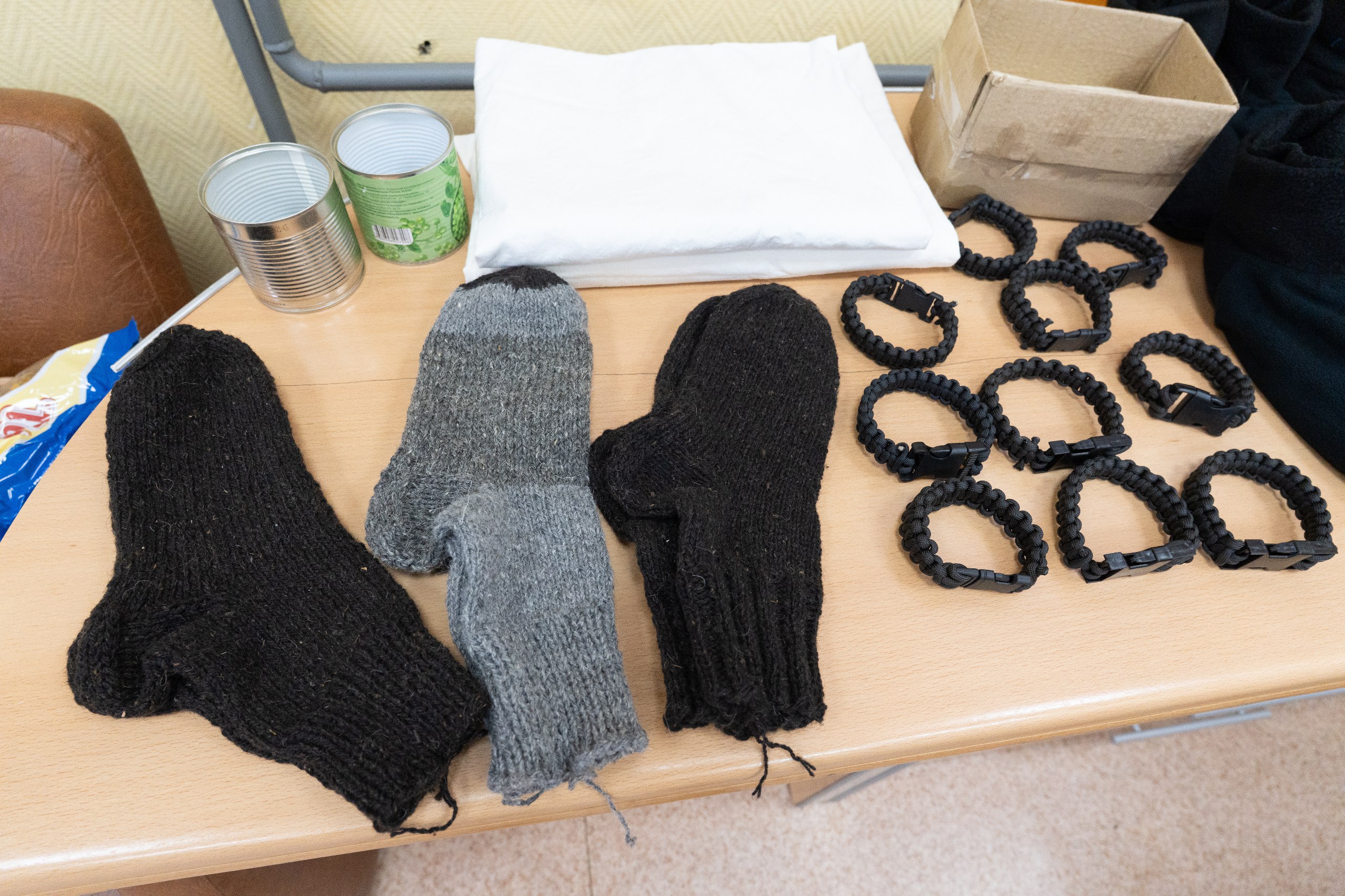 С теплом и заботой о защитниках Родины: в Центре по работе с населением «Рудник» Рудничного района два года ведется работа по поддержке бойцов СВО С теплом и заботой о защитниках Родины: в Центре по работе с населением «Рудник» Рудничного района два года ведется работа по поддержке бойцов СВО