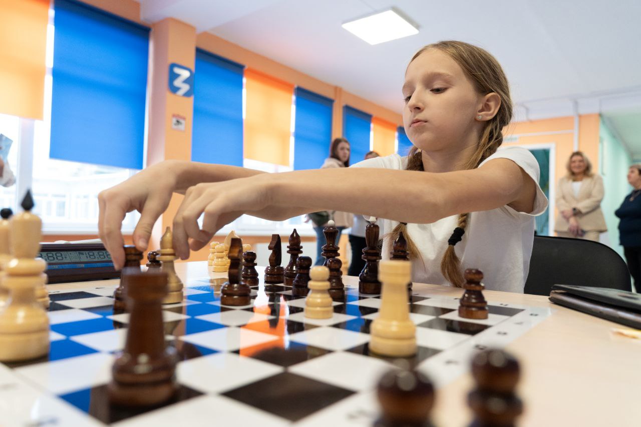 В школе №77 открылся шахматный клуб для детей с ограниченными возможностями здоровья В школе №77 открылся шахматный клуб для детей с ограниченными возможностями здоровья