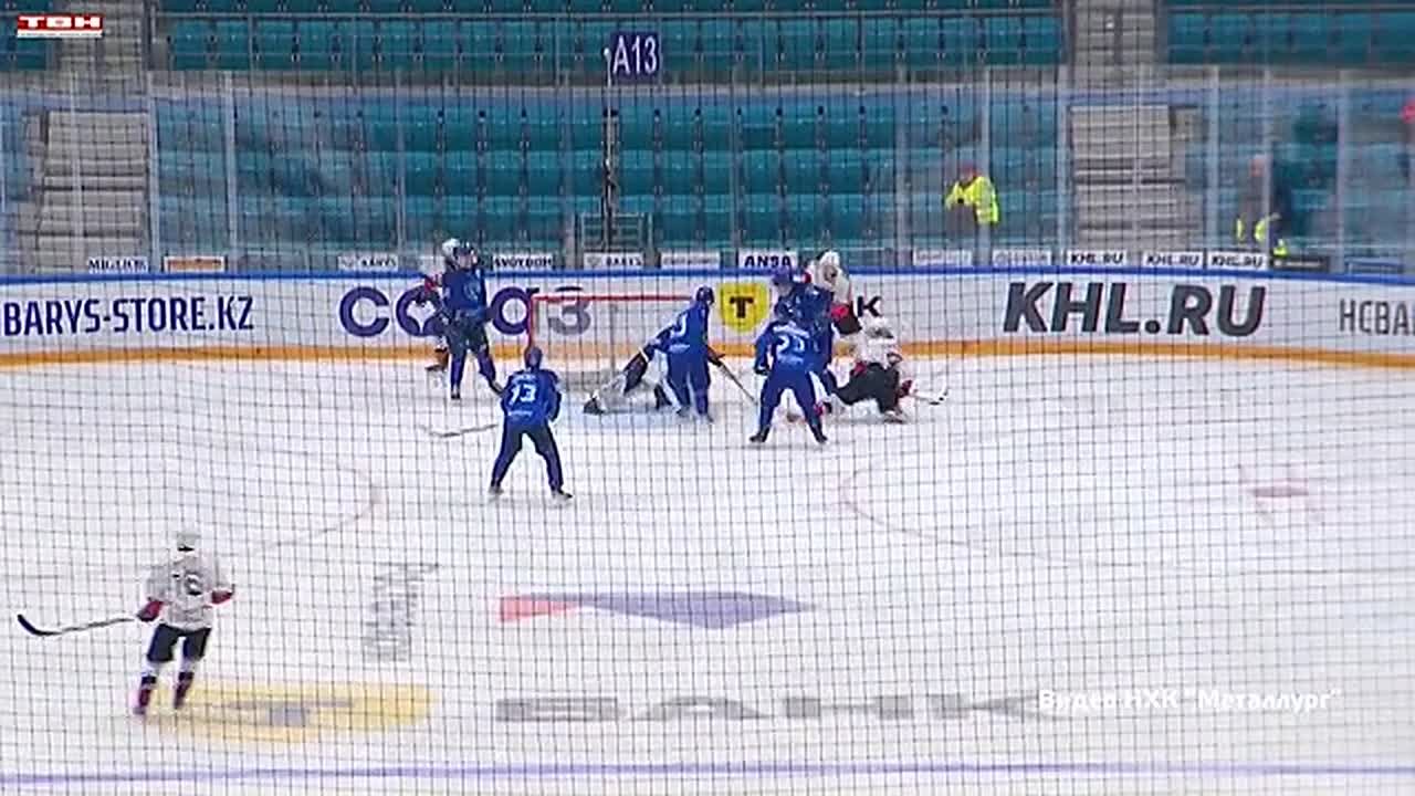Уверенная победа "Кузнецких Медведей" на выезде