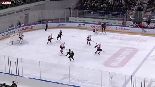 Голкипер "Металлурга" - лучший вратарь недели в ВХЛ