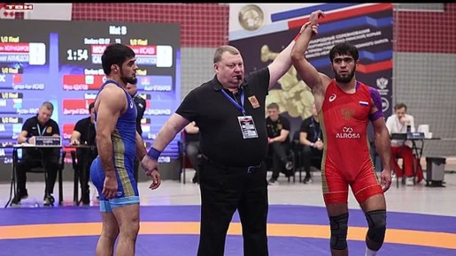 Новокузнецкие борцы завоевали медали на Ямале