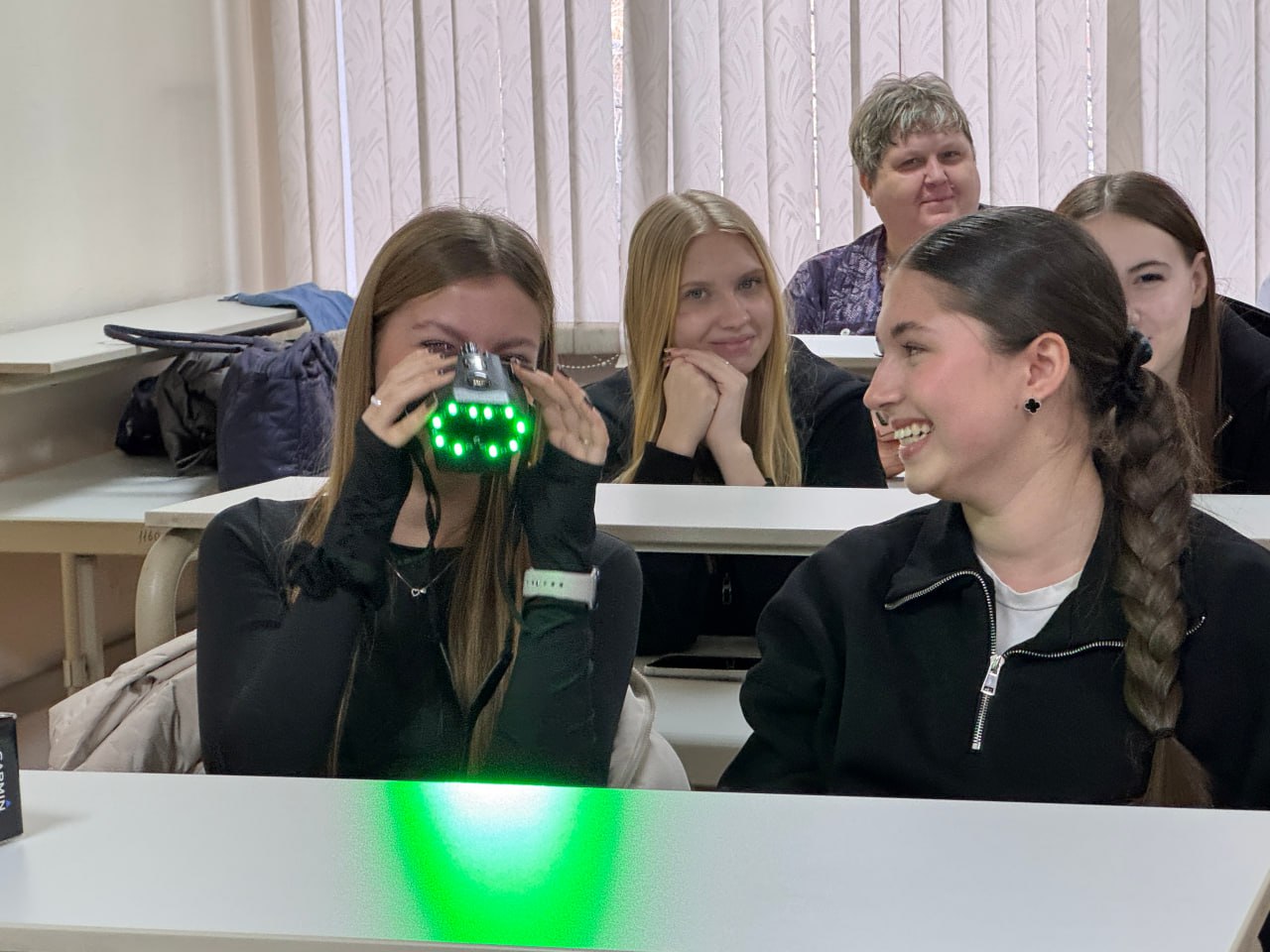 В Кузбассе сотрудники СК организовали для юргинских школьников профориентационное мероприятие в рамках проекта «Юный следователь» В Кузбассе сотрудники СК организовали для юргинских школьников профориентационное мероприятие в рамках проекта «Юный следователь»