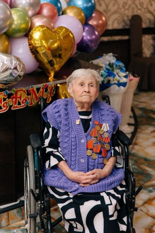 101 год отметила кемеровчанка Александра Максимовна Мисик, труженица тыла, ветеран труда