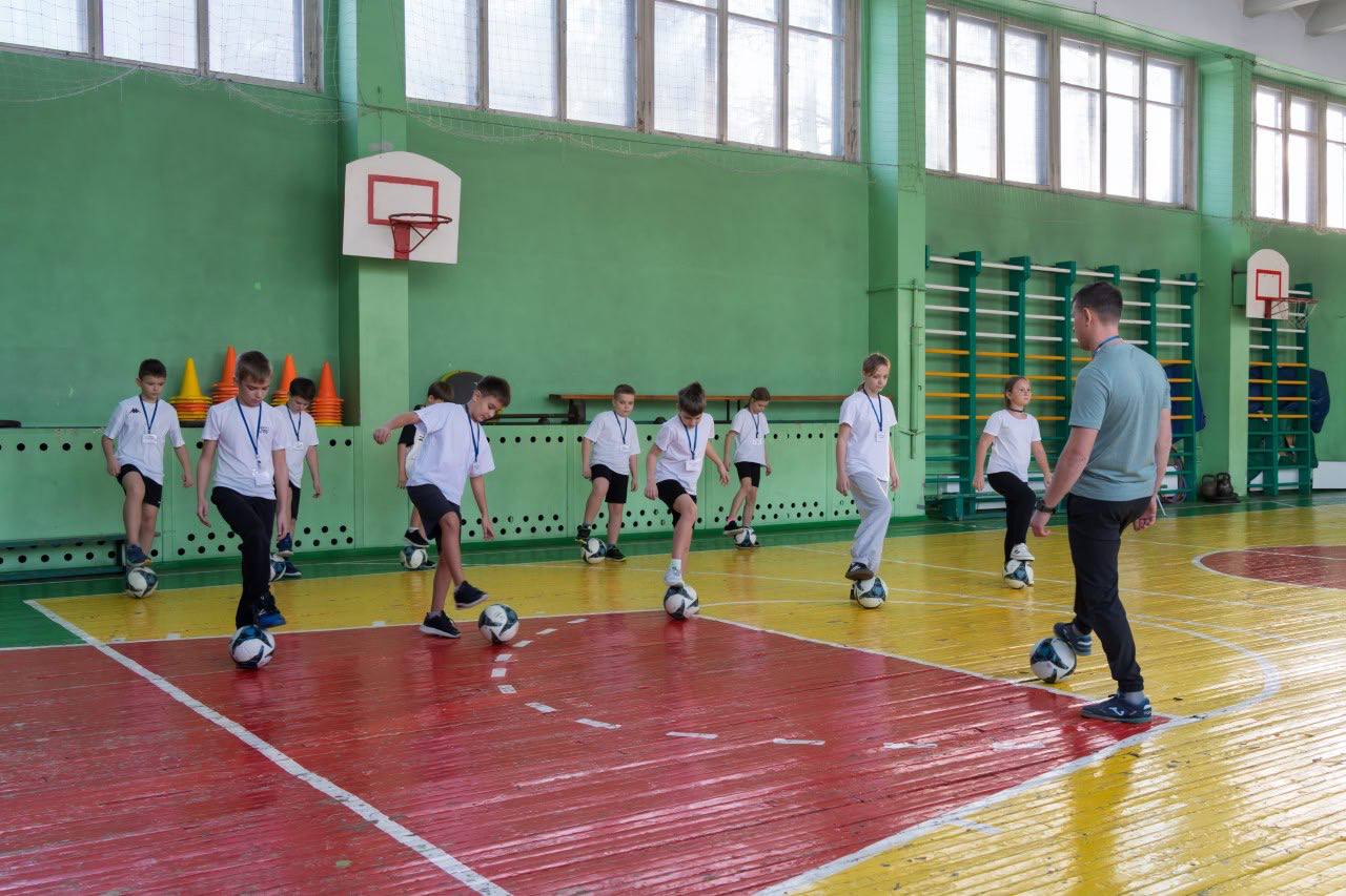 В Дворце творчества им. Н.К. Крупской прошёл муниципальный этап Всероссийского конкурса «Сердце отдаю детям» для работников сферы дополнительного образования В Дворце творчества им. Н.К. Крупской прошёл муниципальный этап Всероссийского конкурса «Сердце отдаю детям» для работников сферы дополнительного образования