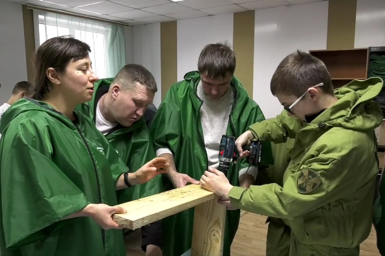 Юные кемеровские орнитологи изучают и охраняют птиц Рудничного бора Юные кемеровские орнитологи изучают и охраняют птиц Рудничного бора