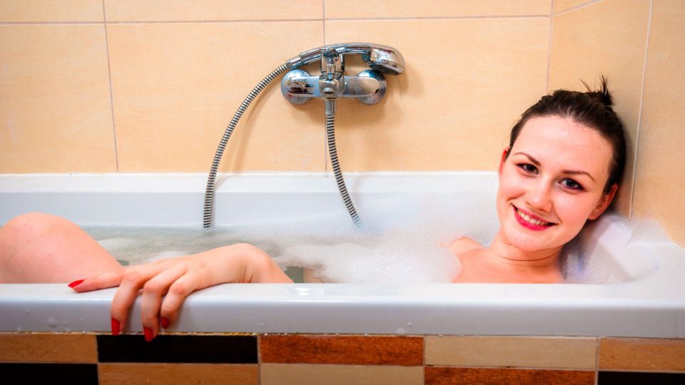 Неужели для лилипутов? Ванны короче человеческого роста придумали неспроста