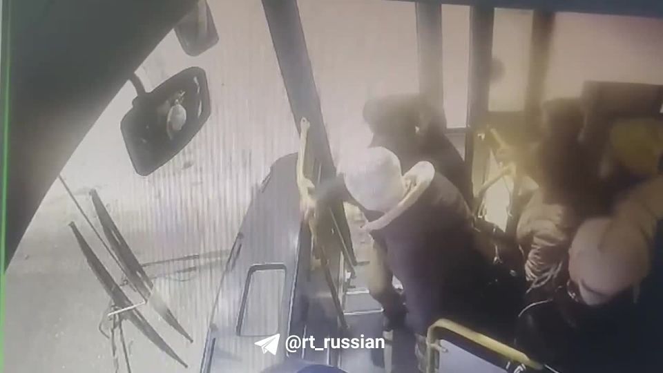 Водитель автобуса спасла мальчика, который заблудился во время сильной метели в Новокузнецке