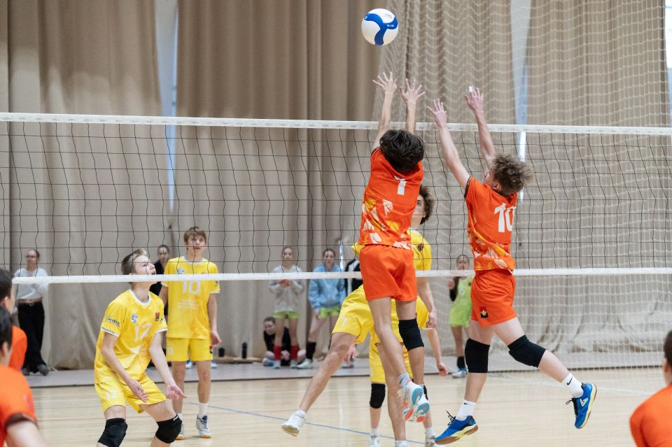 В Кемерове прошёл финал «Школьной волейбольной лиги Куzбасса» В Кемерове прошёл финал «Школьной волейбольной лиги Куzбасса»