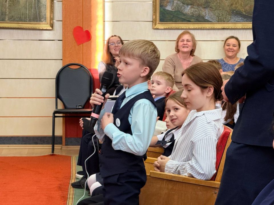 Литературный клуб гимназии Новокузнецка вошёл в топ-30 России Литературный клуб гимназии Новокузнецка вошёл в топ-30 России