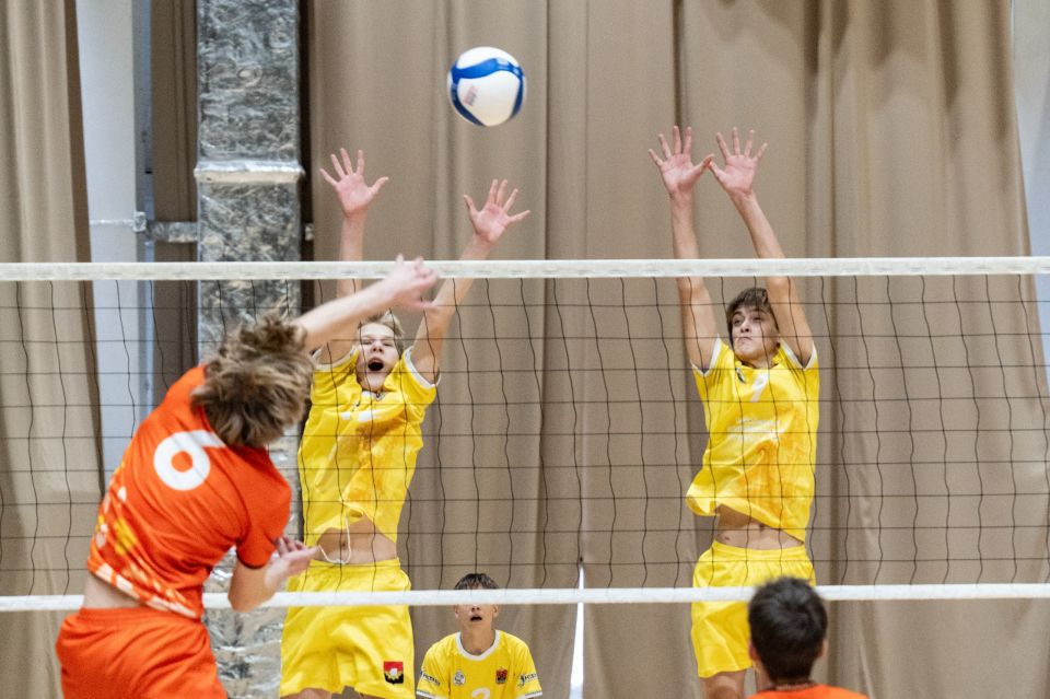 В Кемерове прошёл финал «Школьной волейбольной лиги Куzбасса» В Кемерове прошёл финал «Школьной волейбольной лиги Куzбасса»