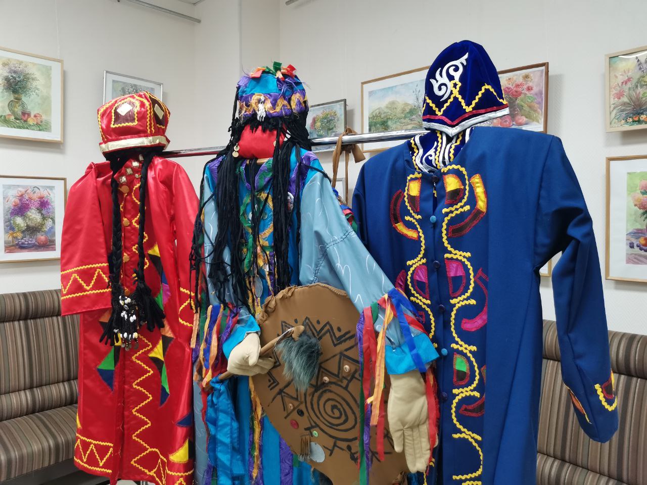 Этническая ёлочная игрушка кемеровского Культурного центра – один из претендентов на победу в городском новогоднем конкурсе Этническая ёлочная игрушка кемеровского Культурного центра – один из претендентов на победу в городском новогоднем конкурсе