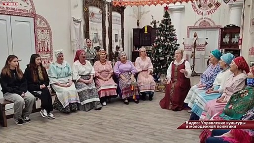 Ретро-елку нарядили в Новокузнецке