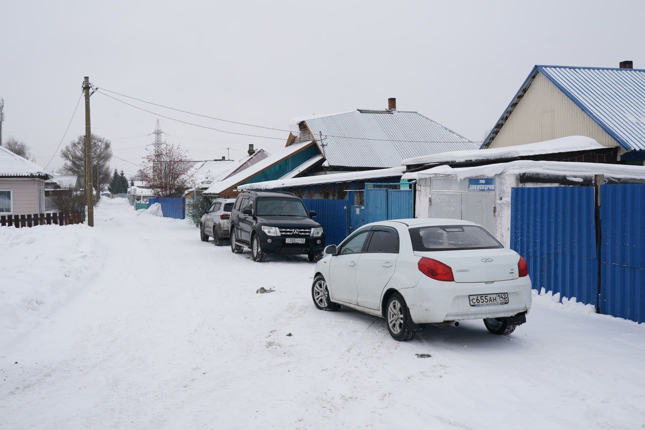 Глава города Кемерово Дмитрий Анисимов провел контрольный выезд на территорию частного сектора в районе нефтебазы Глава города Кемерово Дмитрий Анисимов провел контрольный выезд на территорию частного сектора в районе нефтебазы