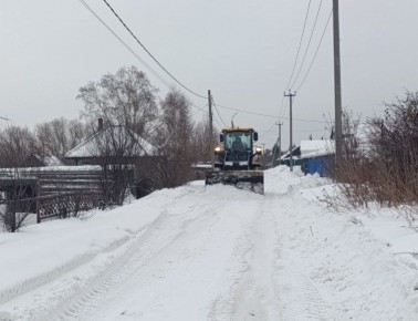 В Кемерове за сутки, 2 декабря, расчищено 64 улицы частного сектора