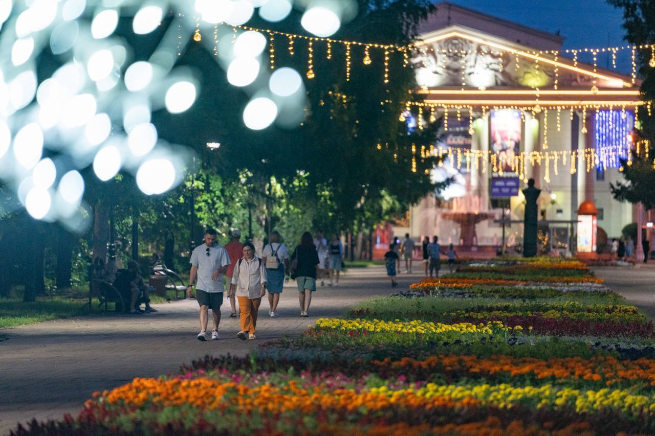 От Томи до памятника первооткрывателю кузнецкого угля Михайле Волкову: улица Весенняя в Кемерове соединила историю, культуру и мечты молодёжи От Томи до памятника первооткрывателю кузнецкого угля Михайле Волкову: улица Весенняя в Кемерове соединила историю, культуру и мечты молодёжи