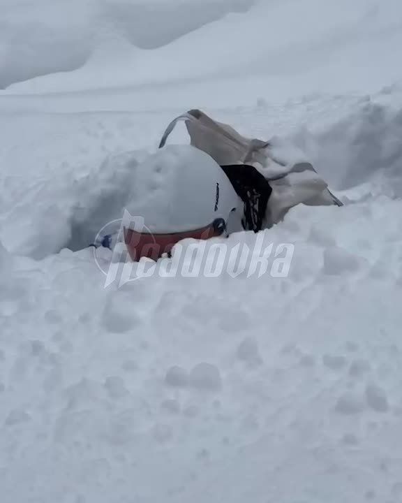 Шерегеш парализовал снегопад, но русским лыжникам это не помеха