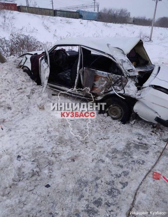 3-летний ребёнок в больнице, 2 человека погибли в ДТП в Юрге 3-летний ребёнок в больнице, 2 человека погибли в ДТП в Юрге