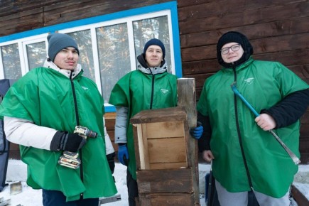 В Рудничном бору разместили домики для сов