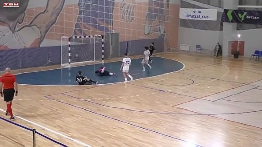 «Кузбасс» сыграл с лидерами ЮФЛ футзал