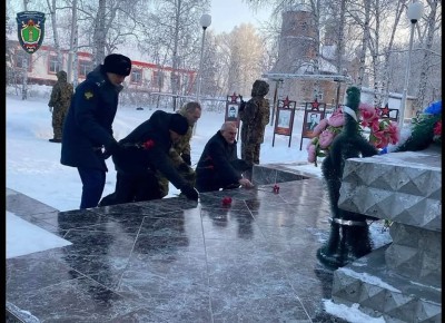 В преддверии Дня Героев Отечества работники прокуратуры провели «Уроки мужества»